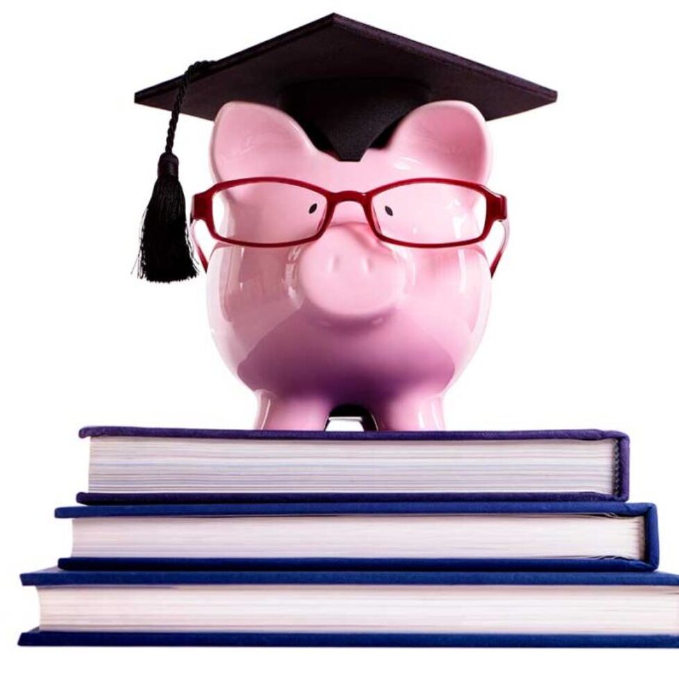 Student fees to rise in England in 2025